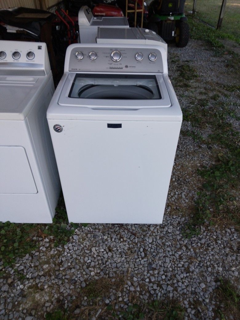 May tag Commercial Grade Washing Machine