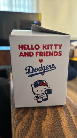 Hello kitty and friends