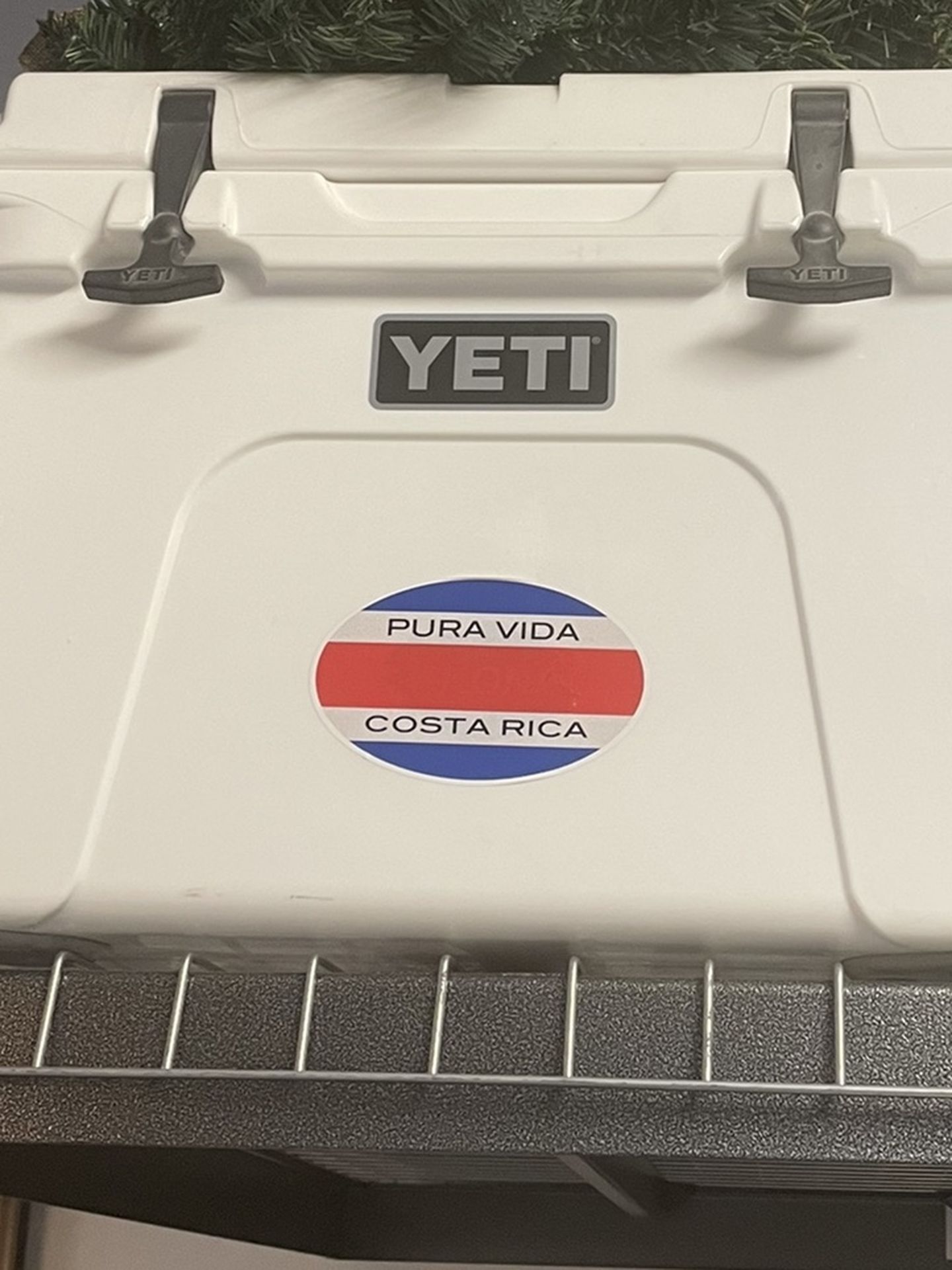 Yeti 35 Cooler With Locking Mechanism