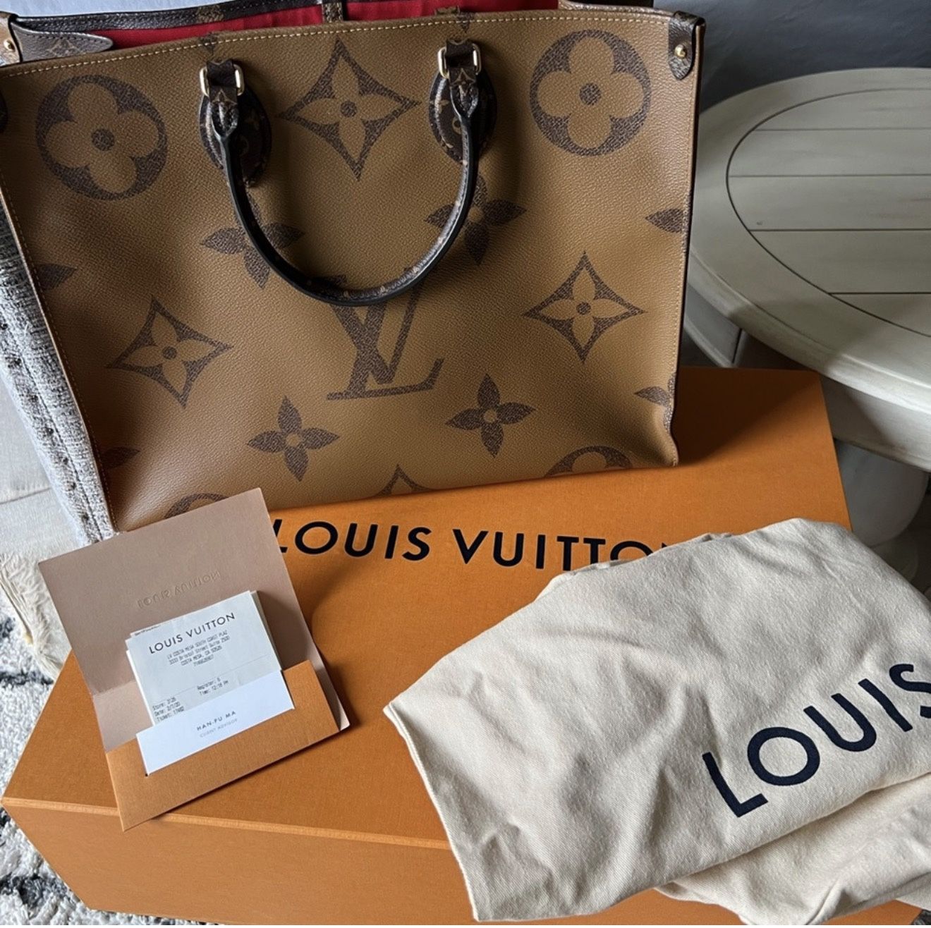 Authentic Louis Vuitton On The Go GM