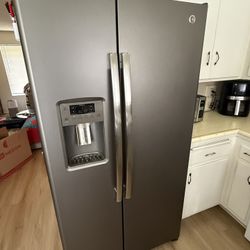 LG Refrigerator Model: G7S22DMJCFES