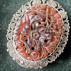 Vintage Cameo Brooch