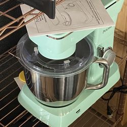 Peicux Stand Mixer – Mint Green – Like New