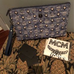 Mcm Sign Pouch In https://offerup.com/redirect/?o=Qmx1ZS5OZXc=