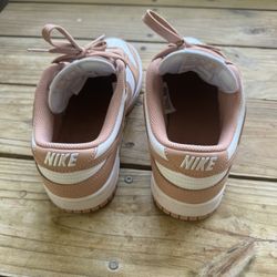 Women’s Dunks Low Rose Whisperer 