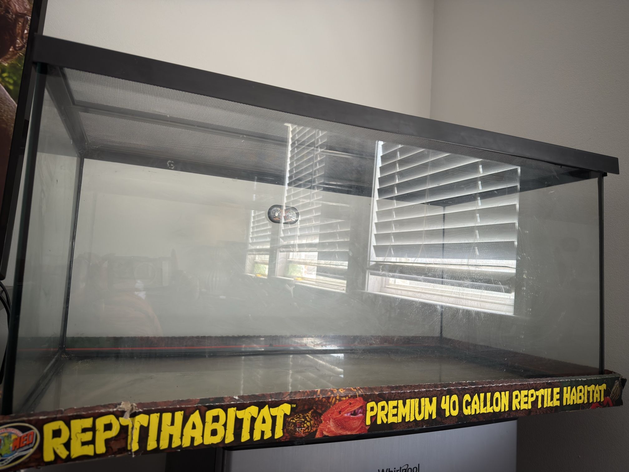 40 Gallon Reptile Habitat w/Dual Heat Lamp