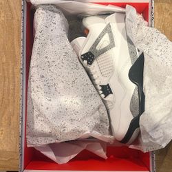 Jordan 4 White Cement Sz 9.5 