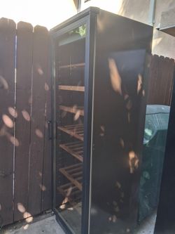 Large Wine Cooler with Glass Door