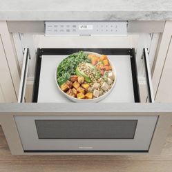 New Thermador 24” Built In Microwave Drawer Stainless Steel 