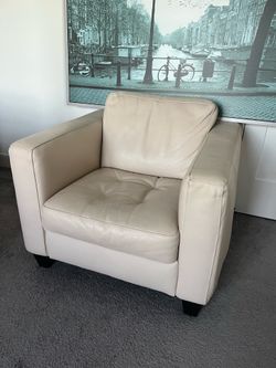 Leather Chair/ Natuzzi Sofa Chair