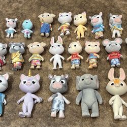 20 Honey Bee Acres Dolls