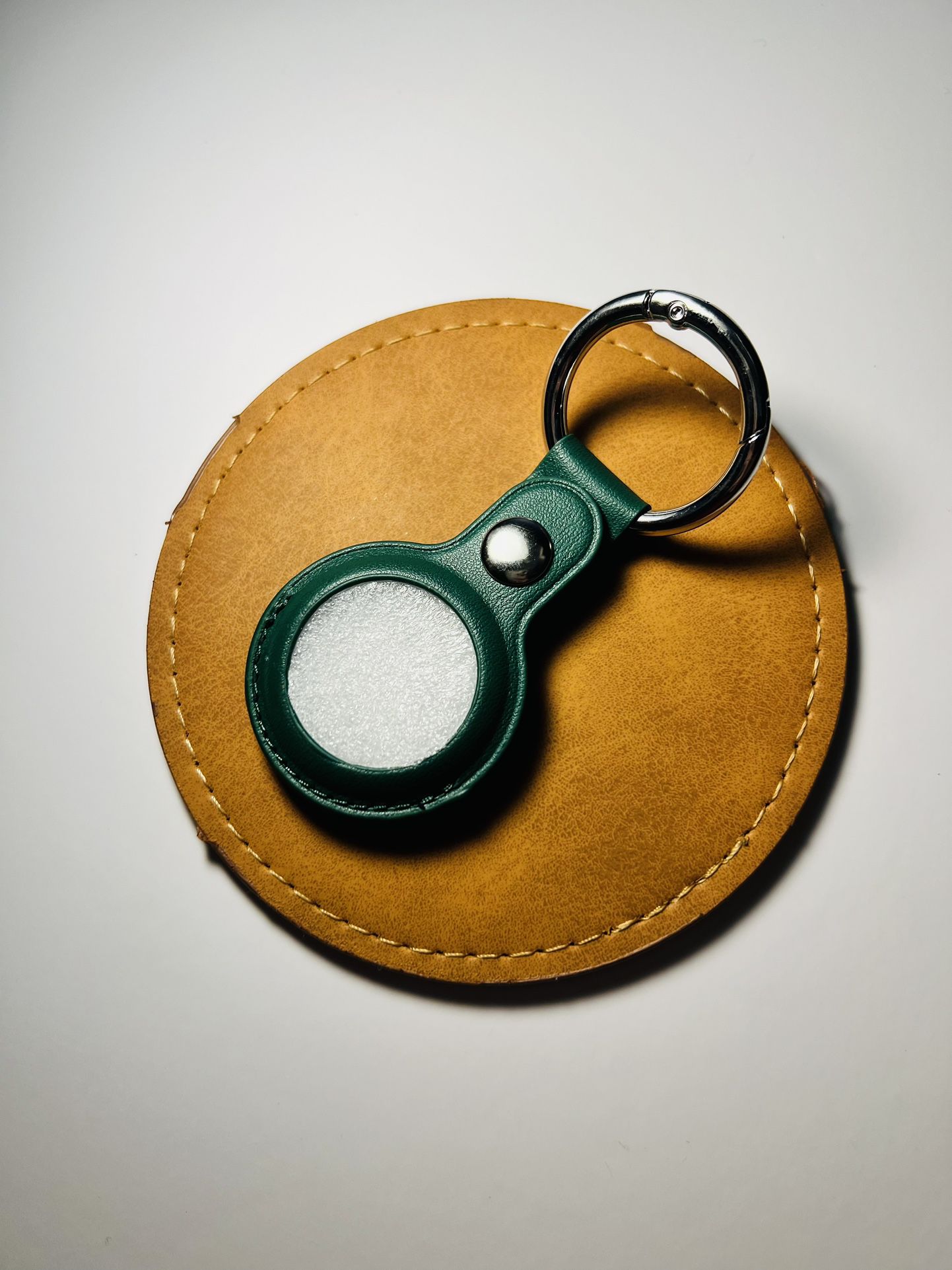 Leather Keychain Holder for Apple AirTag - Dark Green