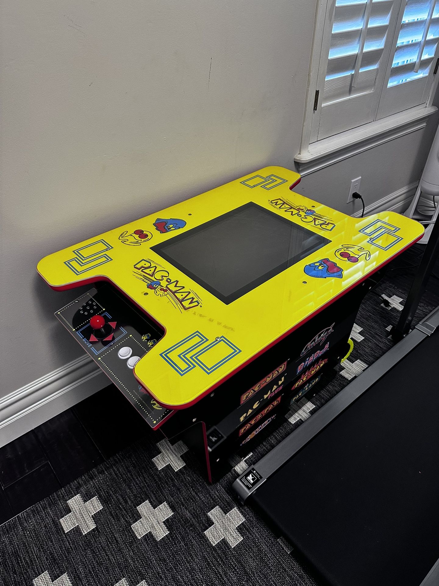 PacMan Arcade Game