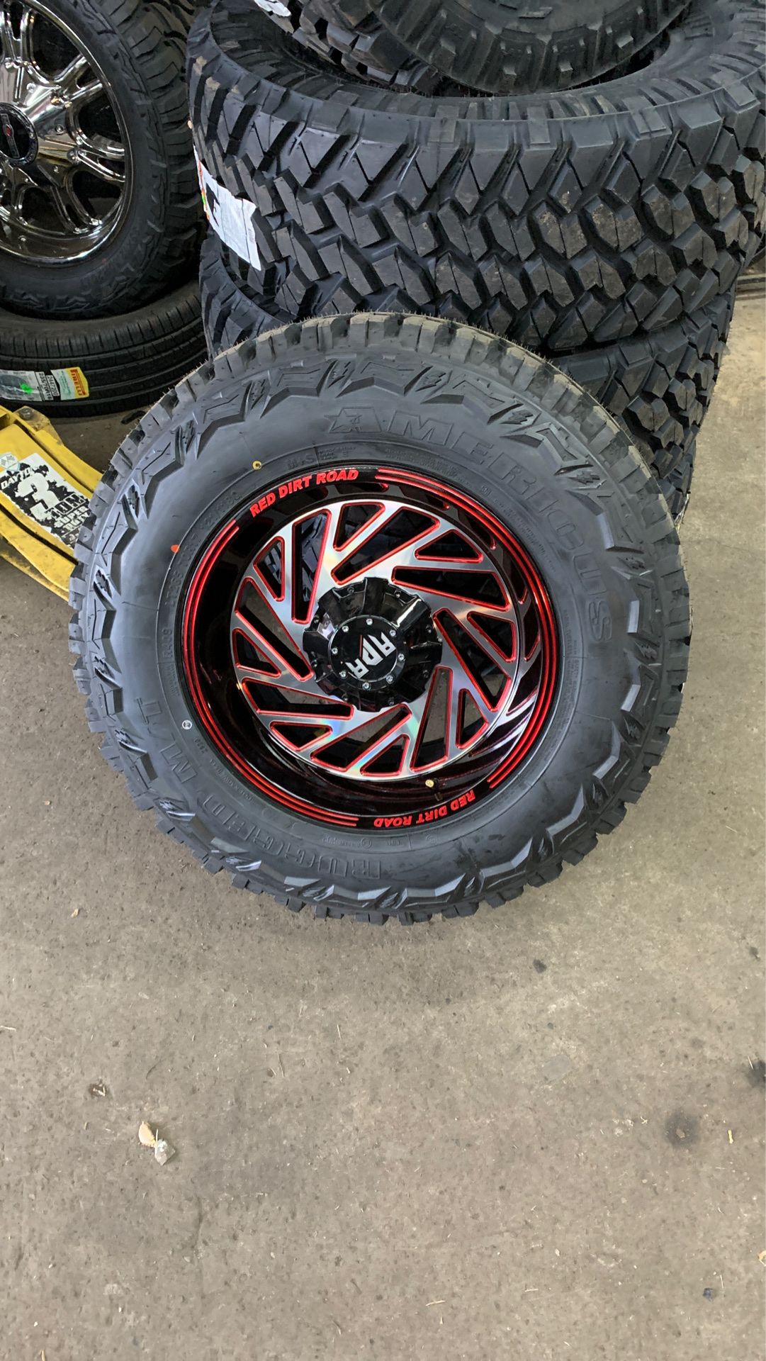 17 INCH WHEELS AND TIRES‼️‼️😱WE FINANCE🥺🔥😱