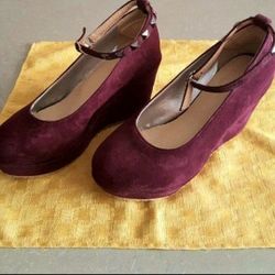 Wedges 9.5 Maroon 