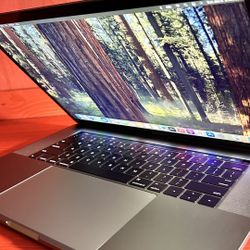 Apple MacBook Pro 15” Retina Touch Bar , I7, 16GB RAM 256GB SSD macOS 15.1 Sequoia $500