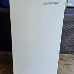 KitchenAid® 15'' Automatic Ice Maker