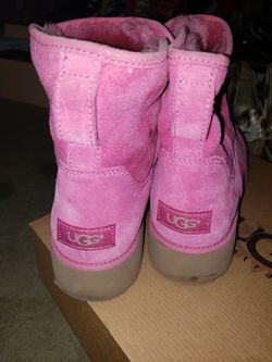 New condition authentic pink short UGG's boots