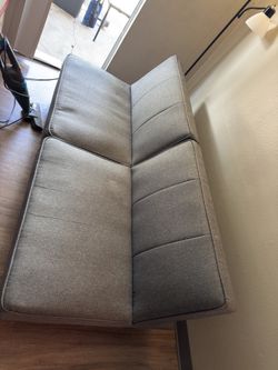 Chair / Sofa