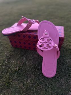 Pink Tory Burch sandals size 7
