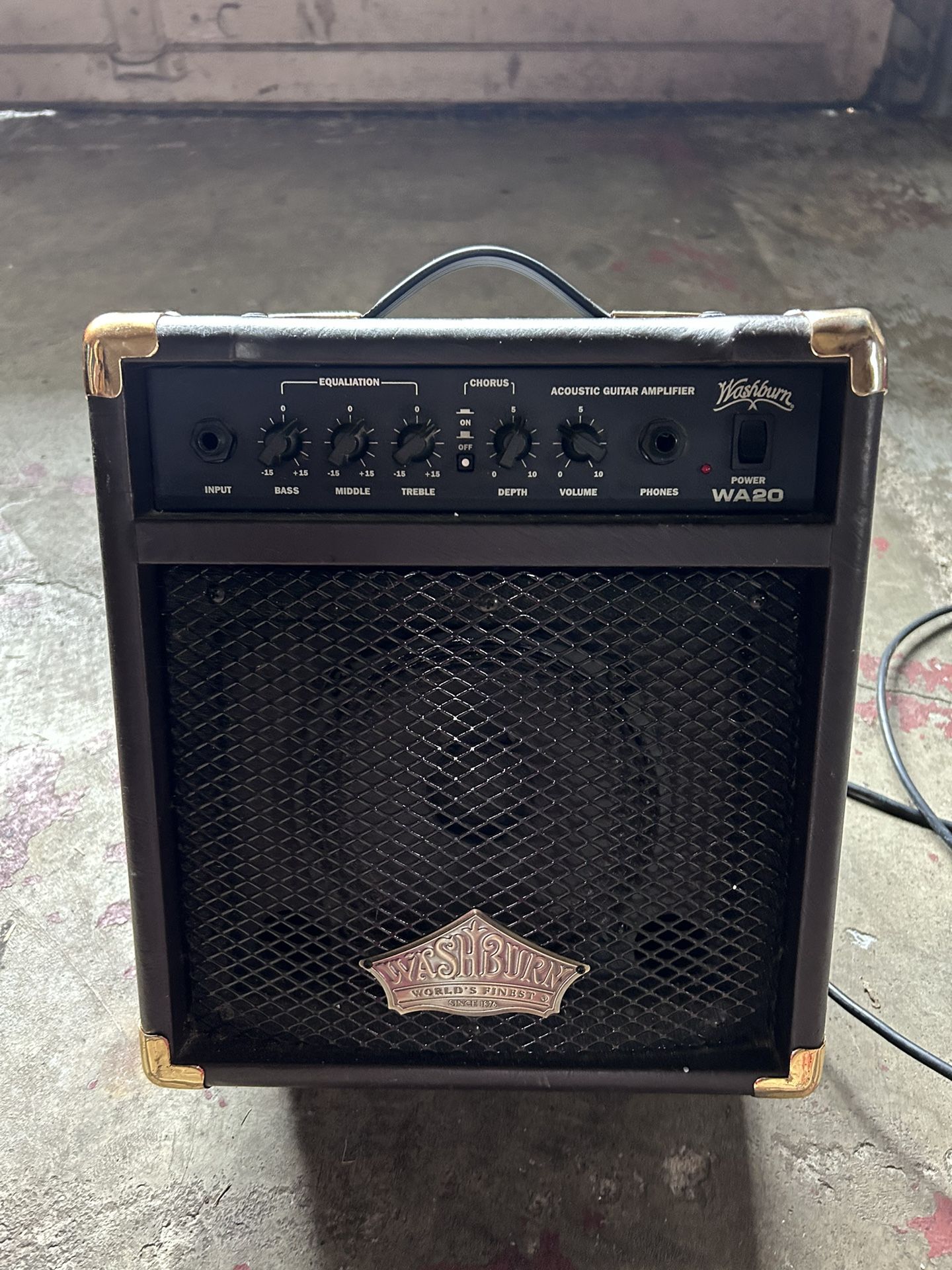 Washburn 10 Watt Amp