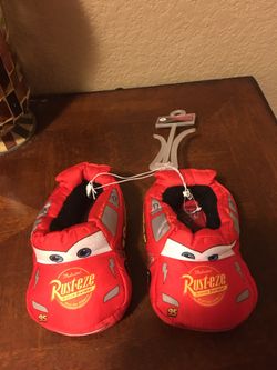 New cars slippers size 5/6