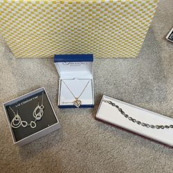 Jewelry Lot