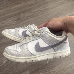 Women’s Nike Dunk Low Purple Pulse size 5
