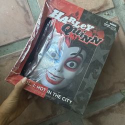  DC Comics Harley Quinn Mask Book Set Vol 1 Hot in the City Halloween