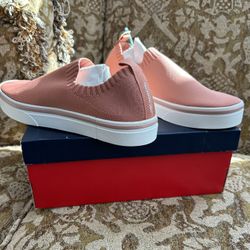 Reebok Onlux Slip On Size 8.5 W