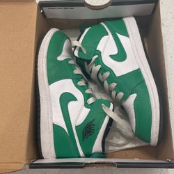 Jordan 1Mid Size 13C