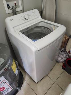 LG Washer 4.3 Cubic Top Loader