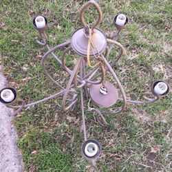 Chandelier 
