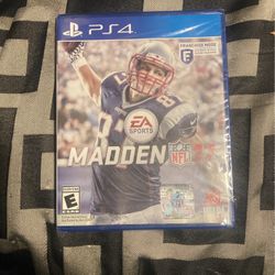 PS4 Madden 17 New