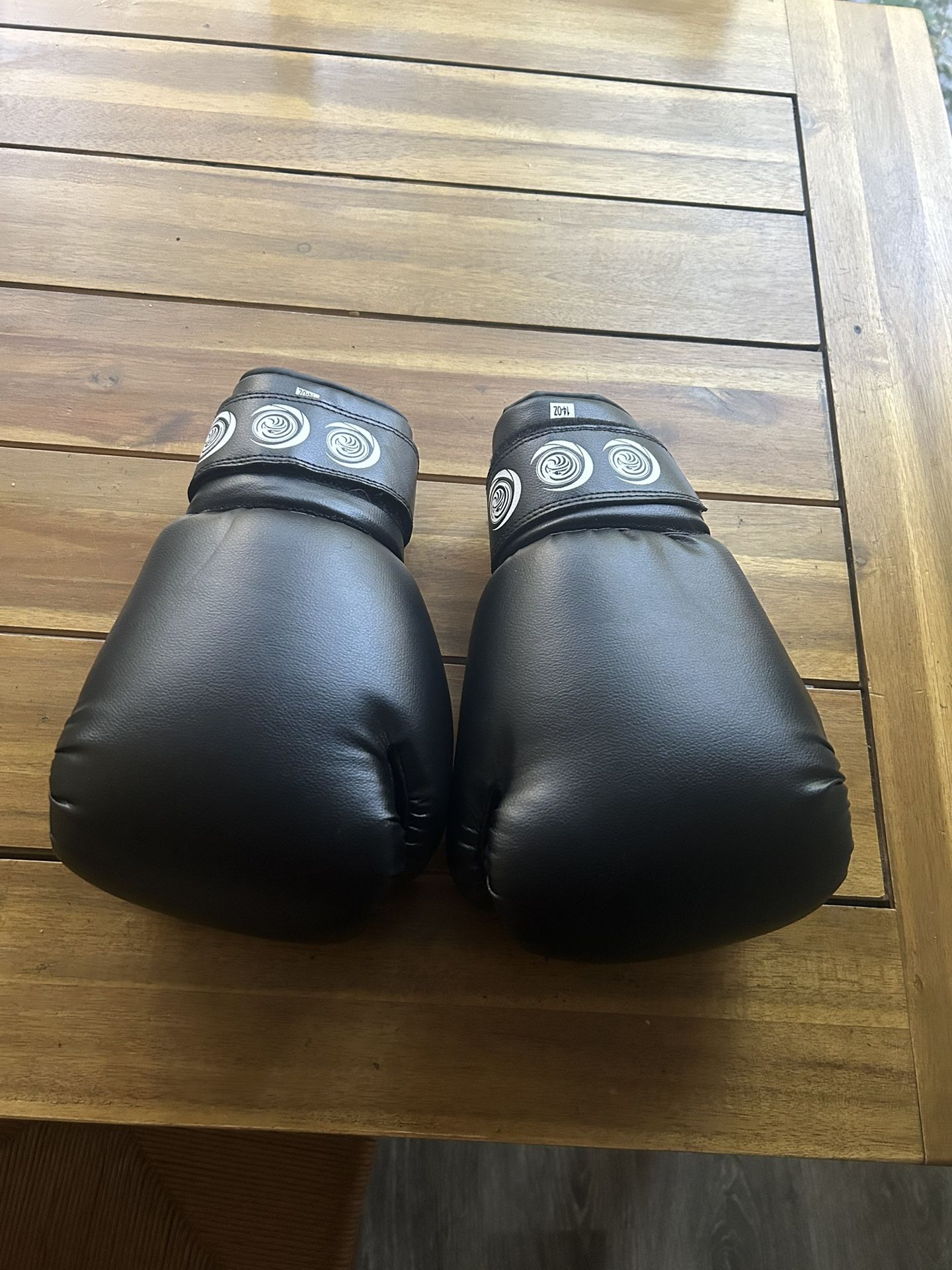 14oz Boxing Gloves 