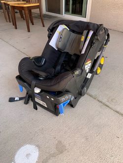 Doona All-in-one Car Seat/Stroller with Base.