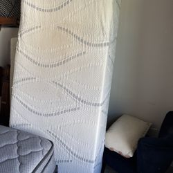 XL Twin Mattress 