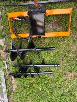 Skid steer auger with 3 bits