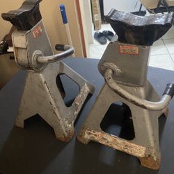 2-Ton Jack Stands