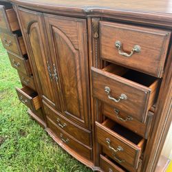 Old Sturdy Wood Dresser Available Available For Pick Up 