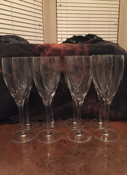 8 Crystal Champagne Glasses