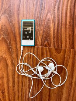 Apple iPod Nano MP3 player 7th Gen 16GB