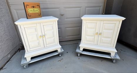 26"H x 24"W x 16"D Refinished White Nightstand Set of 2 – Paneled Doors, Gold Knobs