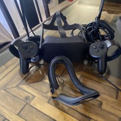 Oculus Rift VR Headset