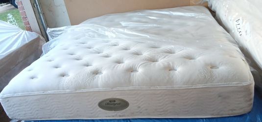 King Size Mattress (Colchon King Size)