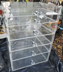 Acrylic organizer