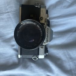 Olympus OM - 10 