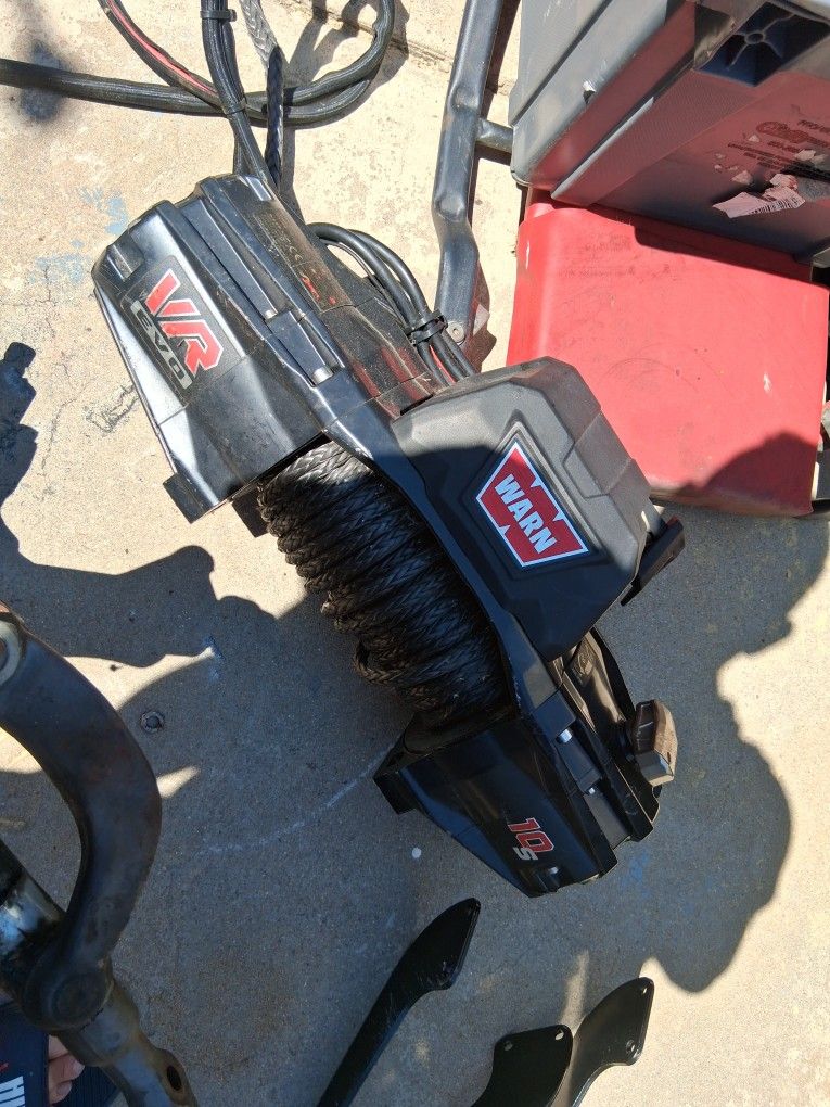 Used Warn Vm Winch With Syntetic Rope