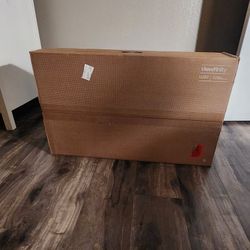 32" Samsung 4K Monitor