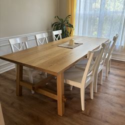 IKEA Dining Table With 6 Chairs 